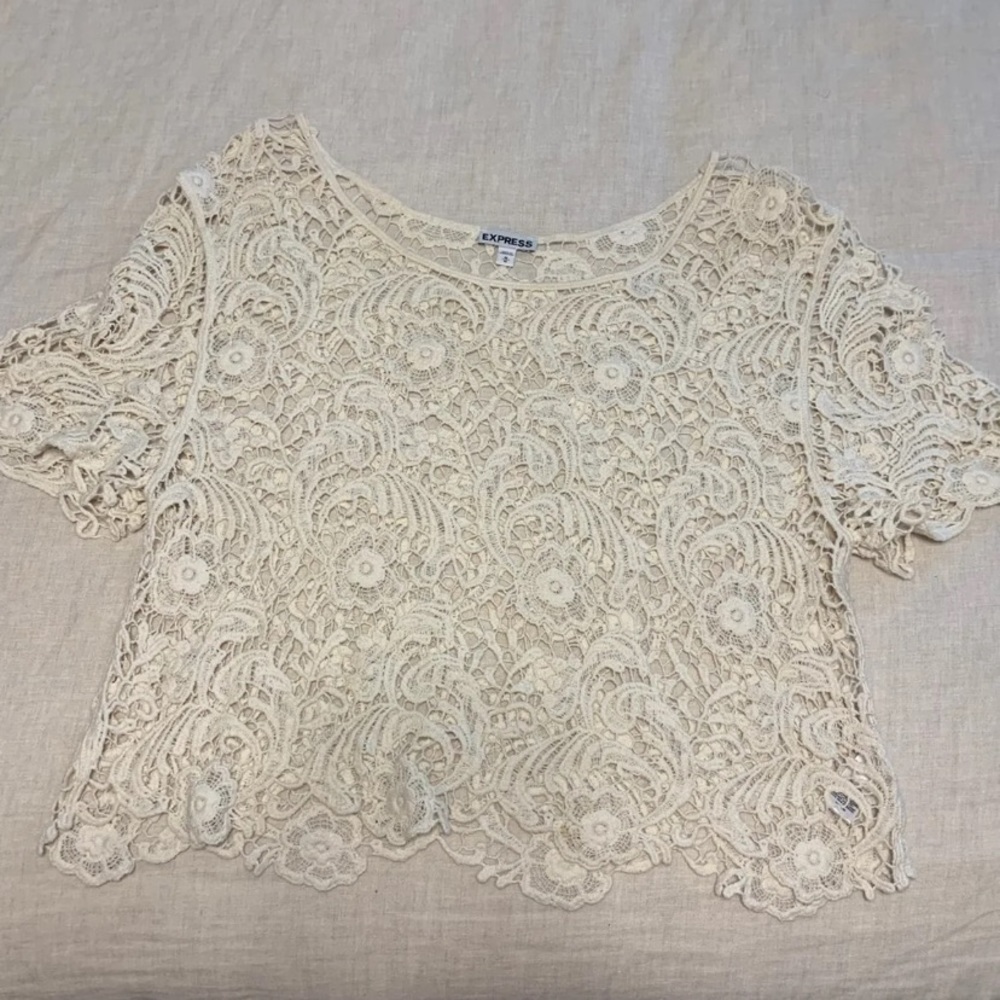 Express lace top